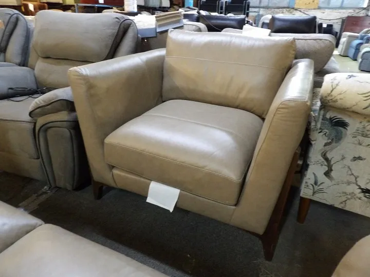 Latest stock at Alec's